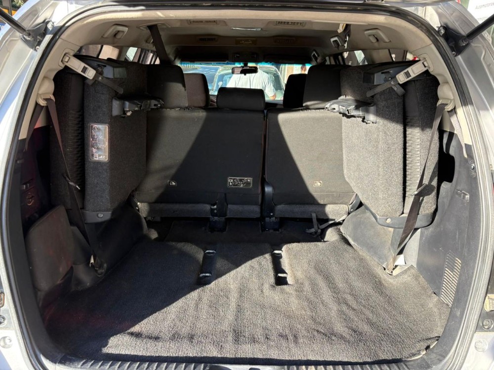 Toyota Innova Sr — foto 8
